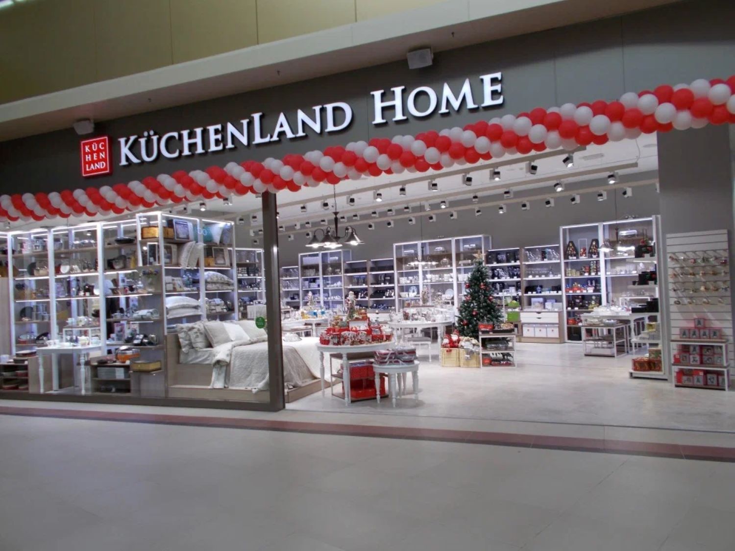 Продавец товаров для дома Kuchenland Home создаст сеть магазинов одежды  Zimaletto - новости Shoppers