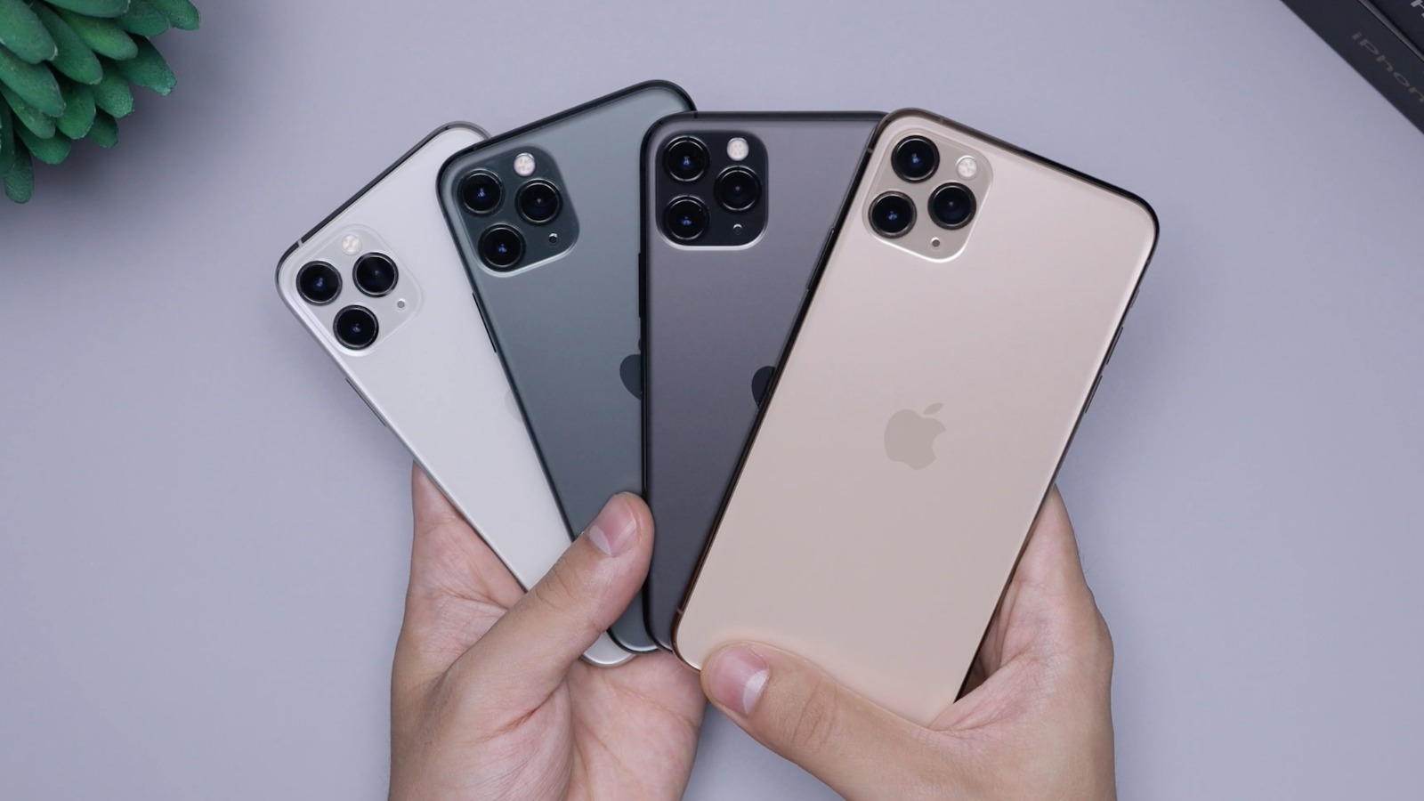 Российские ритейлеры начнут продавать новые iPhone с конца сентября