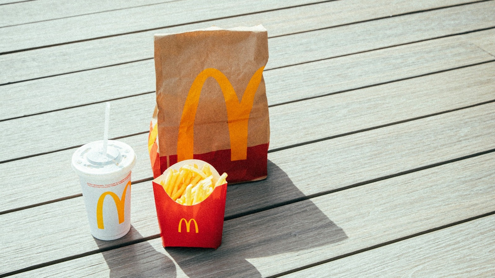 McDonald's может потерять право на 11 товарных знаков в России