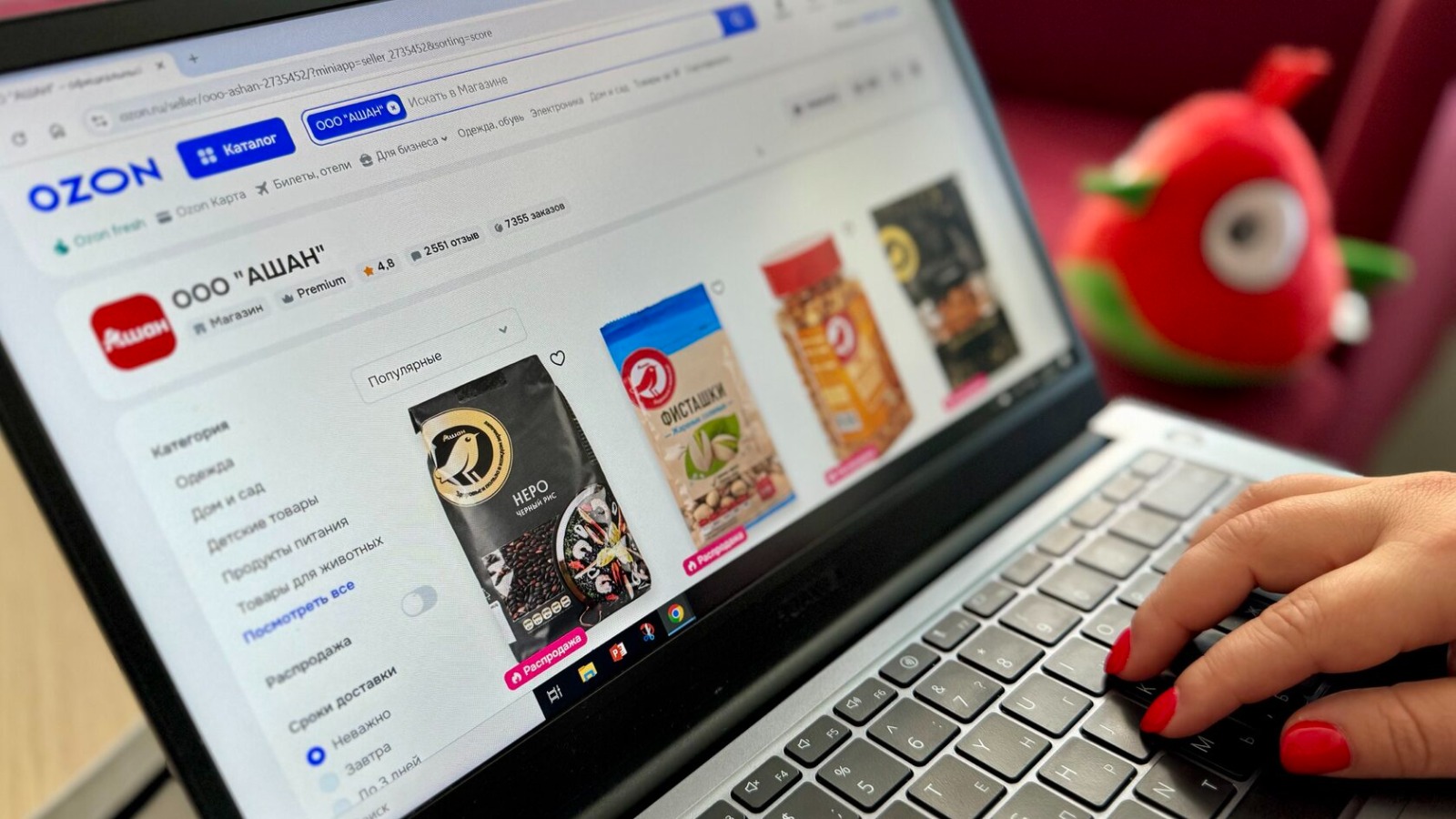 ФАС попросила Ozon и Wildberries решить конфликт с продавцами до конца октября