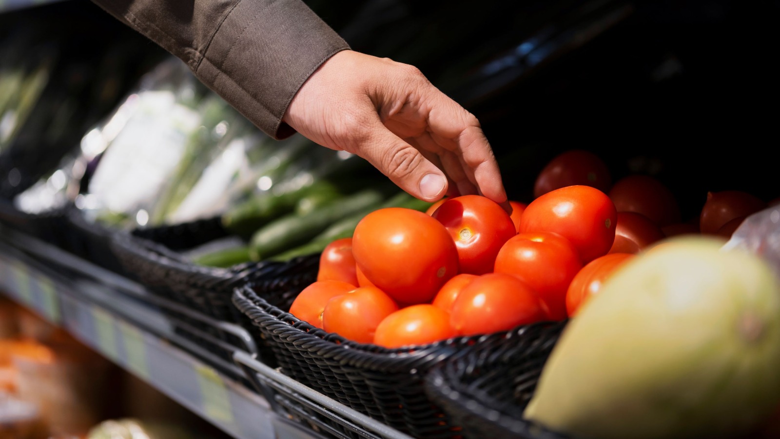 Сервис доставки продуктов Ozon fresh заинтересовался выходом в офлайн