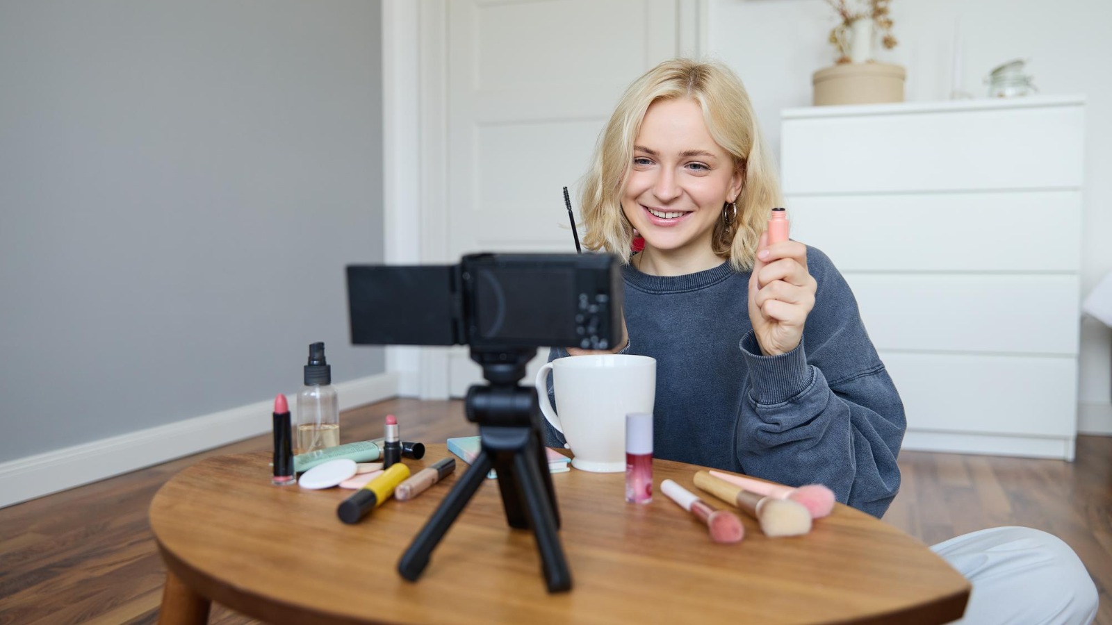 Продавцы и производители начали продвигать товары через «контент-заводы»