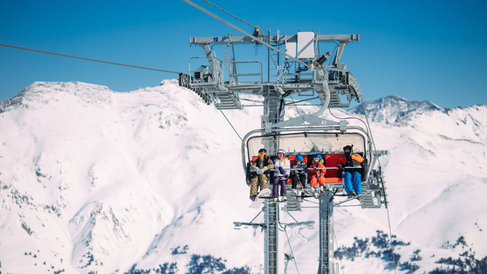 Сколько россиян поедет на горнолыжные курорты на Новый год