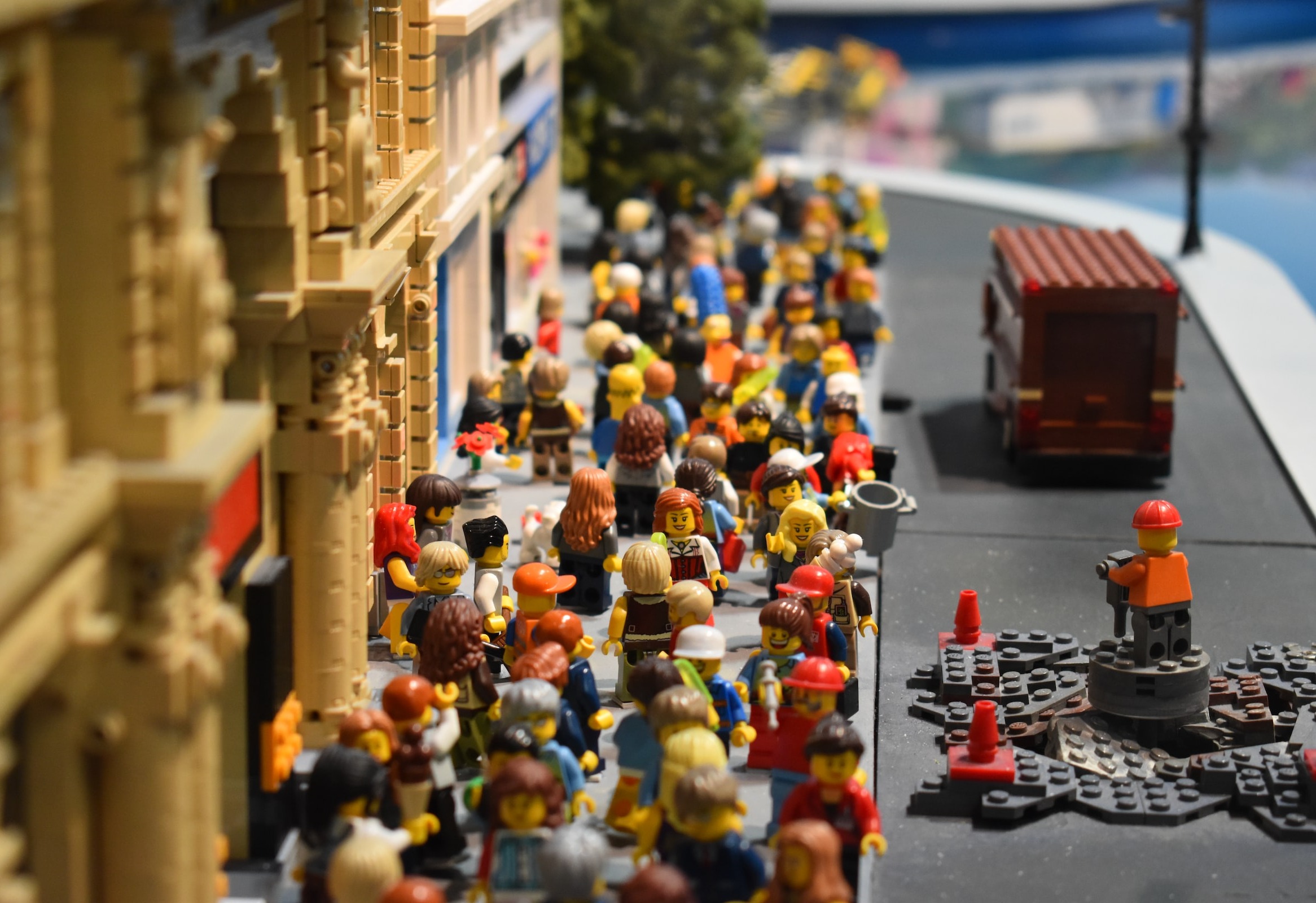 Россия вошла в десятку стран с самыми высокими ценами на Lego - новости  Shoppers